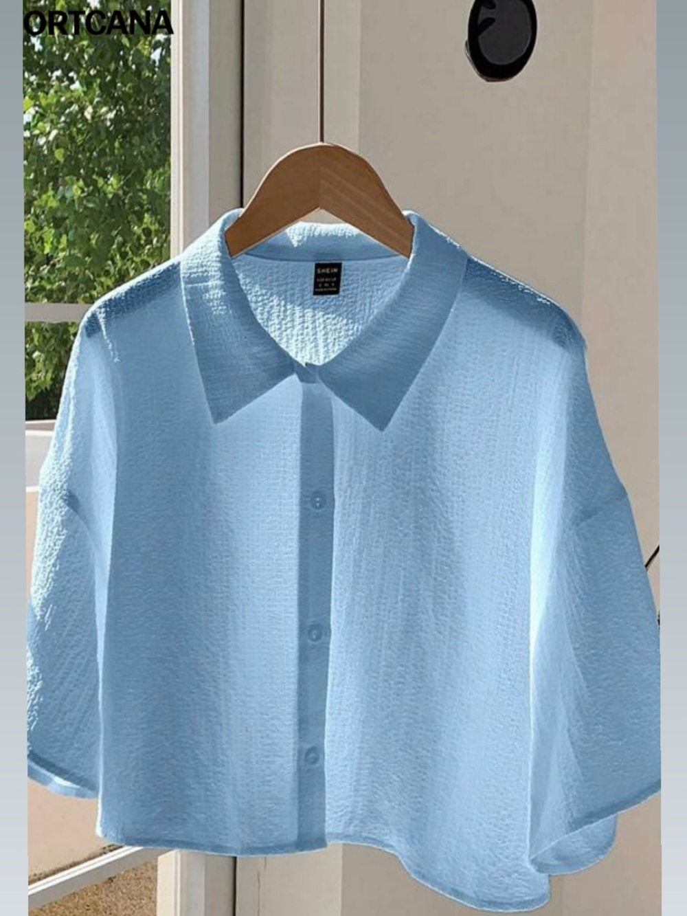 Comfortcana Blue Woven Women's Short Sleeve Casual Shirt, Cropped